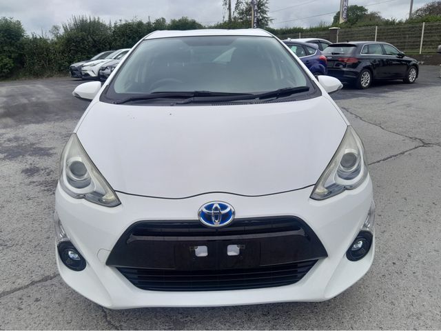 Image for 2016 Toyota Aqua S
