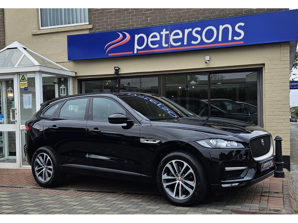 Image for 2018 Jaguar F-Pace 2.0D R-SPORT 180 AUTOMATIC - LOW MILEAGE