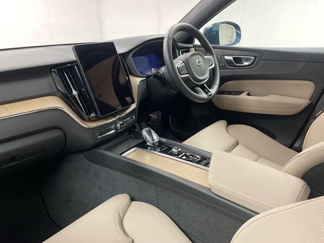 Image for 2026 Volvo XC60 Plus Bright T6 PHEV Denim Blue