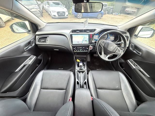 Image for 2016 Honda Grace 