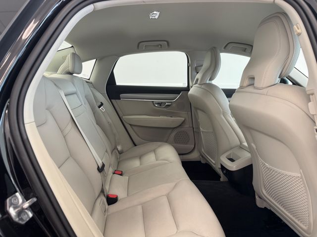 Image for 2020 Volvo S90 D3 AT 4DR Auto