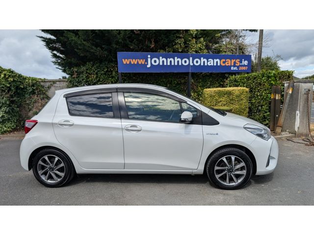 Image for 2018 Toyota Vitz 1.5 vvti Hybrid // 6 Month Comprehensive Warranty // Push Button Start //