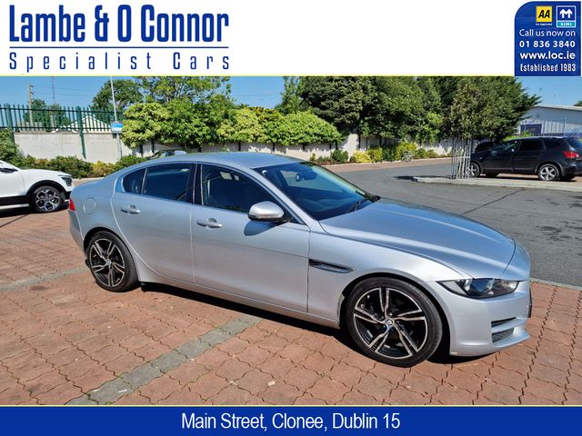 Image for 2017 Jaguar XE 2.0 D PRESTIGE * SILVER MET / BLACK LEATHER * SAT NAV * HEATED SEATS * 