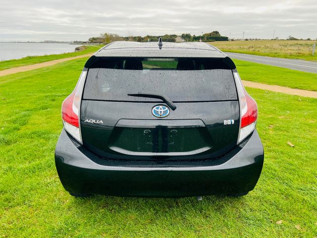 Image for 2016 Toyota Aqua Toyota Aqua G Spec Hybrid Auto 1.5 litre. In Stock , and ready to go , 