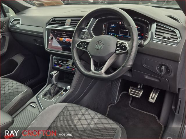 Image for 2023 Volkswagen Tiguan Allspace 2.0 TDI 150HP R-Line DSG