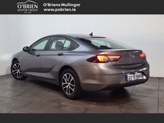 Image for 2021 Opel Insignia SC 1.5D 122PS S/S FWD 6 Speed