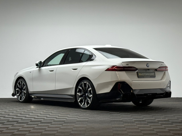 Image for 2024 BMW i5 40 M SPORT