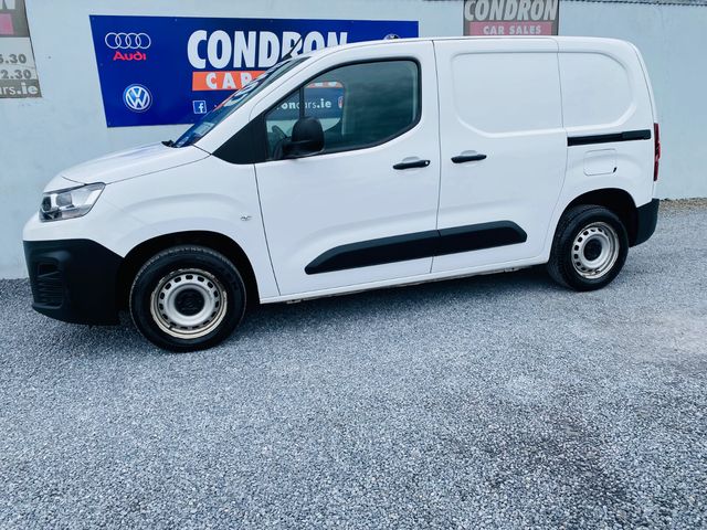Image for 2022 Citroen Berlingo 