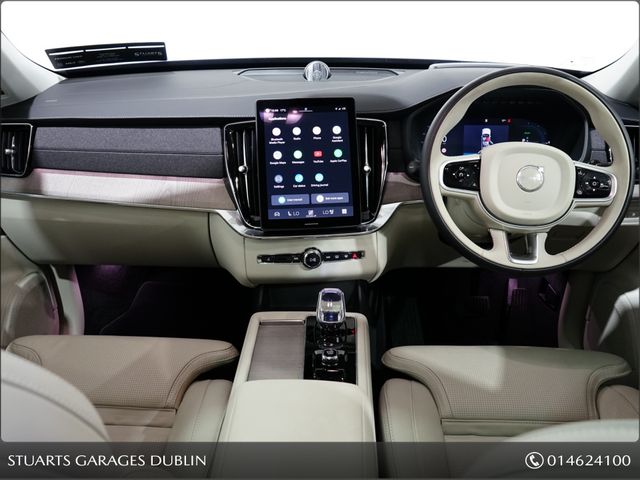 Image for 2025 Volvo XC90 *NEW MODEL* ULTRA BRIGHT PHEV XC90 T8 7 SEATS, DENIM BLUE METALLIC WITH BLONDE LEATHER, 21” DIAMOND CUT ALLOYS, AIR SUSPENSION, BOWERS AND WILKINS 