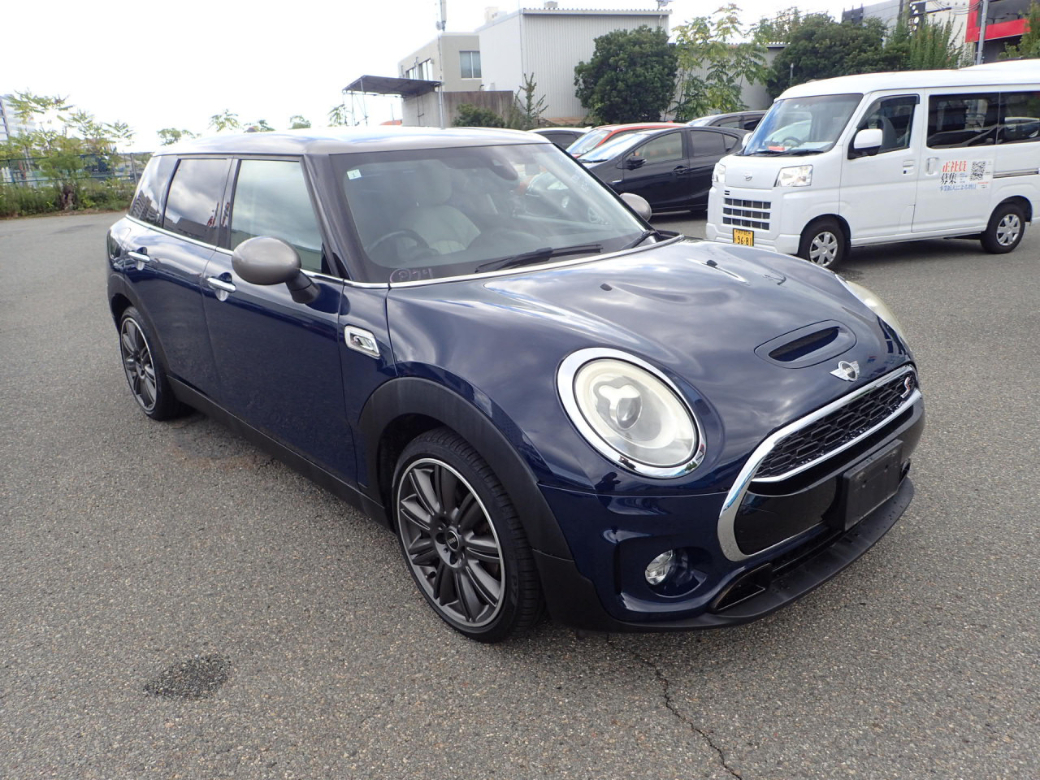 Image for 2017 Mini Clubman 2.0D CLUBMAN MAYFAIR EDITION AUTO LOADED WITH EXTRAS // 1 OWNER WITH ONLY 97974 KMS // BUY WITH CONFIDENCE AA AND SIMI APPROVED DEALER 2025 // FINANCE ARRANGED // ALL TRADE INS WELCOME //