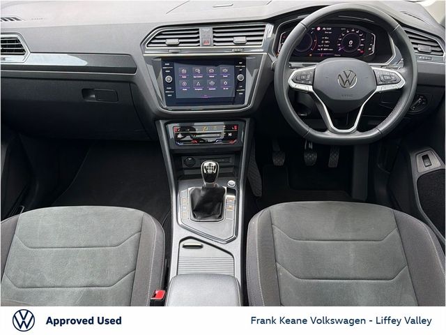 Image for 2024 Volkswagen Tiguan ELEGANCE 2.0 TDI 150HP *WHITE* *SUNROOF* *CARPLAY & ANDROID AUTO* *REAR VIEW CAMERA* *PCP FINANCE AVAILABLE*