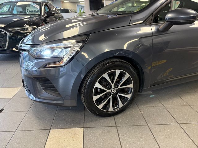 Image for 2022 Renault Clio Iconic TCE 90 Model ECC 5DR