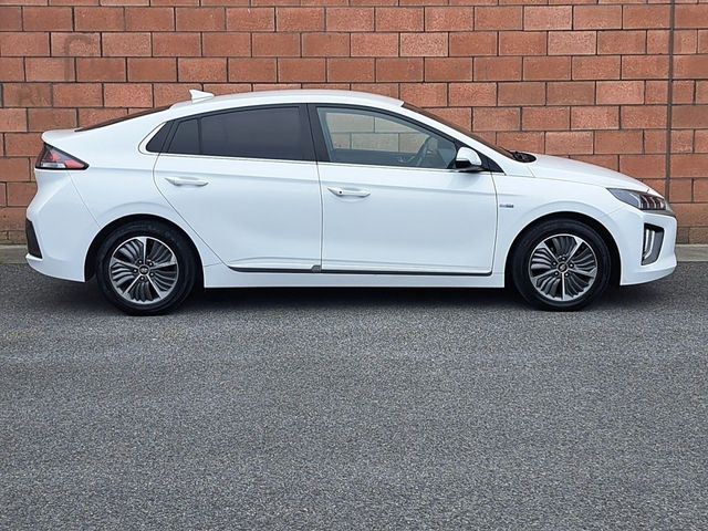 Image for 2021 Hyundai Ioniq Premium Plug In Hybrid Automatic full service history.