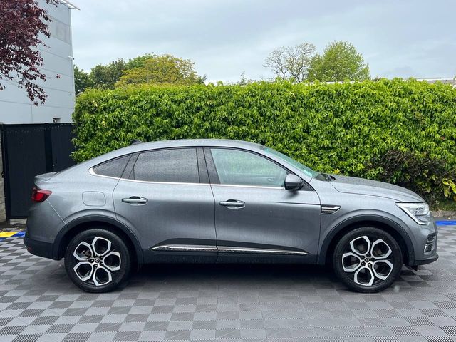 Image for 2022 Renault Arkana E-TECH S EDITION 1.6 HYBRID // APPLE CARPLAY/ANDROID AUTO // REVERSE CAMERA // DIGITAL CLUSTER