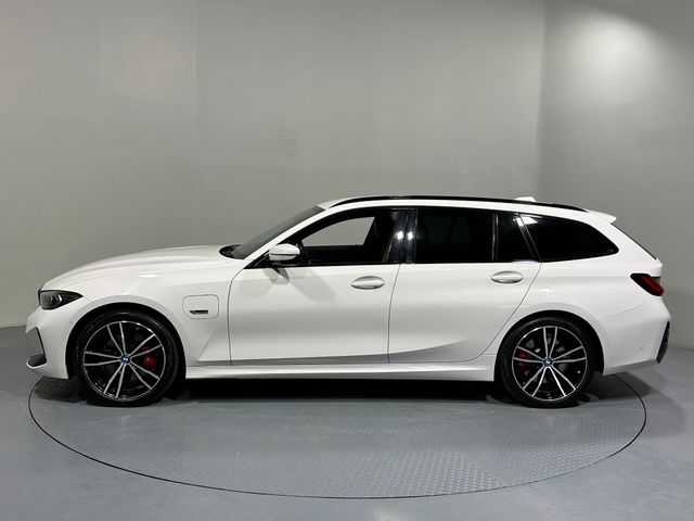 Image for 2022 BMW 3 Series 330E M SPORT