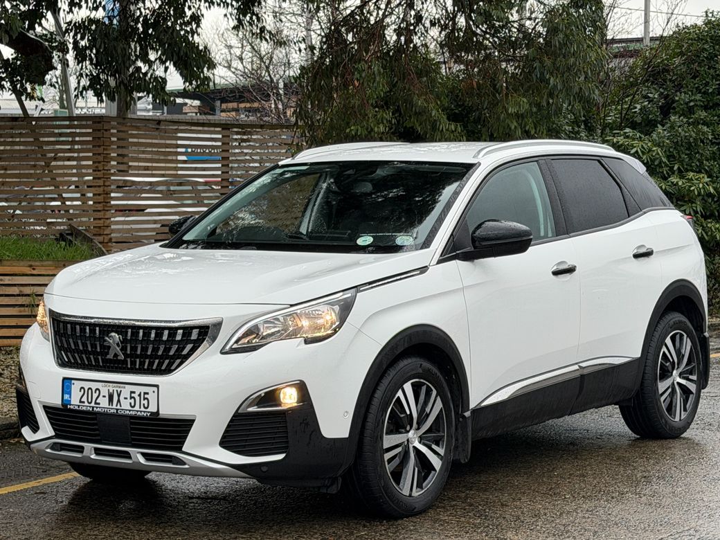 Image for 2020 Peugeot 3008 WIRELESS PHONE CHARGER.2 KEYS