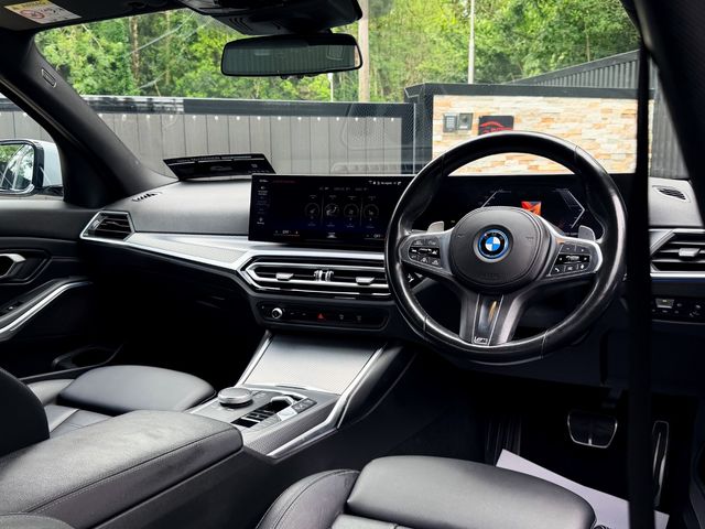 Image for 2023 BMW 3 Series 2023 (231) BMW 330E M-Sport LCI 290BHP *BRAND NEW ALLOYS