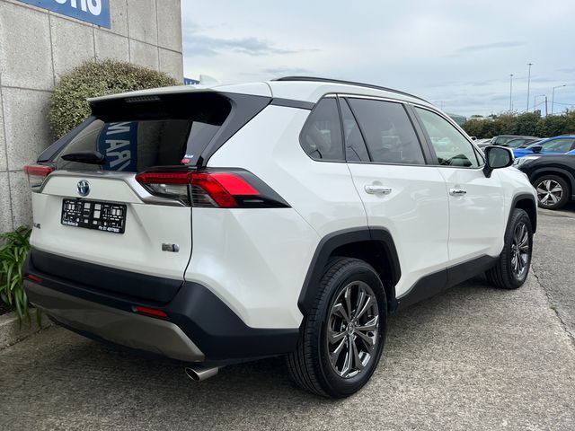 Image for 2022 Toyota Rav4 G 4WD HYBRID AUTOMAITC 2.5 PETROL //MASSIVE SPEC//FULL LEATHER HEATED SEATS//COOLED SEATS//HEATED STEERING WHEEL//360 PARKING CAMERAS//KEYLESS ENTRY//