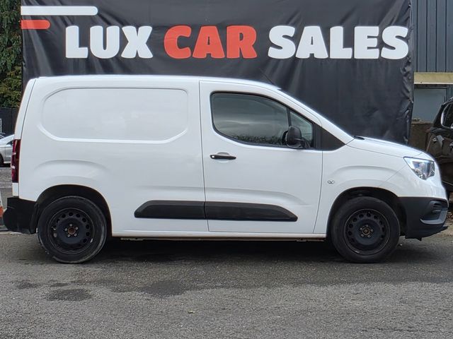 Image for 2021 Opel Combo 1.5 DIESEL L1H1 MODEL // VAT INVOICE INCLUDED