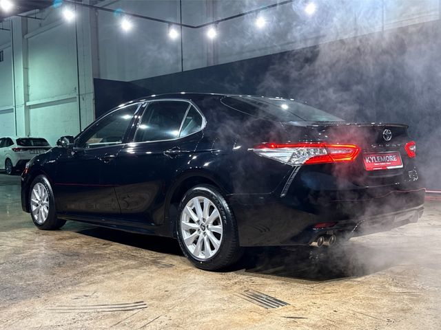 Image for 2019 Toyota Camry WS EDITION - FACTORY ALLOYS - BLACK HALF LEATHER TRIM CRUISE CONTROL - ELECTRIC SEAT - REVERSE CAMERA