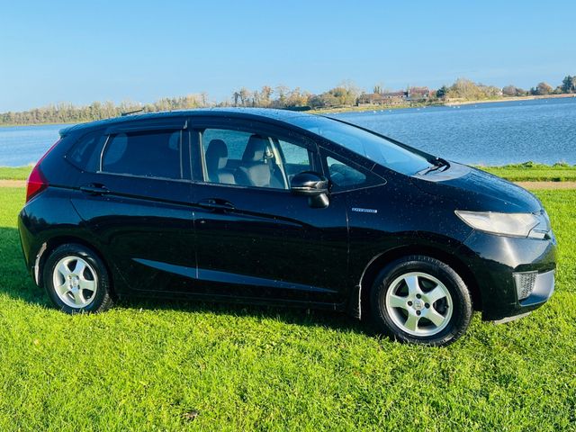 Image for 2014 Honda Fit 2014 HONDA FIT IN BLACK HYBRID CAR WITH ONLY 90 K ON THE CLOCK