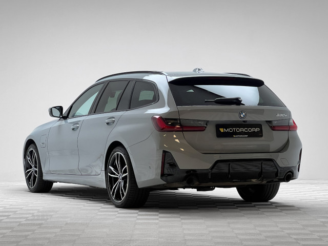 Image for 2023 BMW 3 Series 330E M SPORT *PAN ROOF*