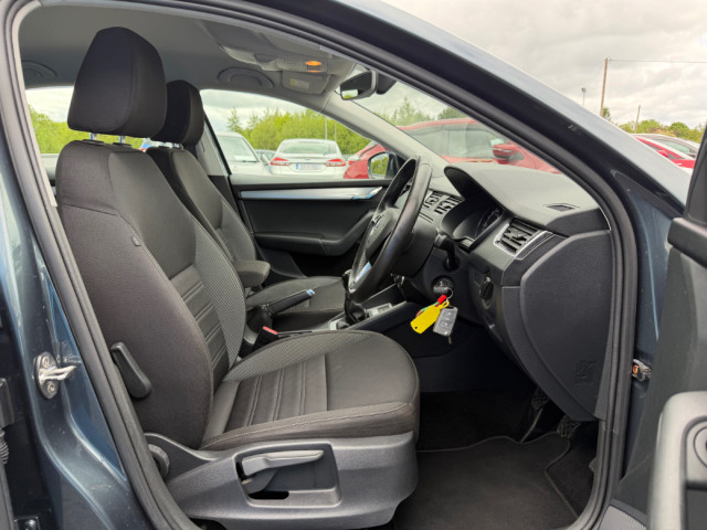 Image for 2020 Skoda Octavia 1.6 TDI SE Technology 115PS 5DR * APPLE CAR PLAY / ADAPTIVE CRUISE CONTROL * 