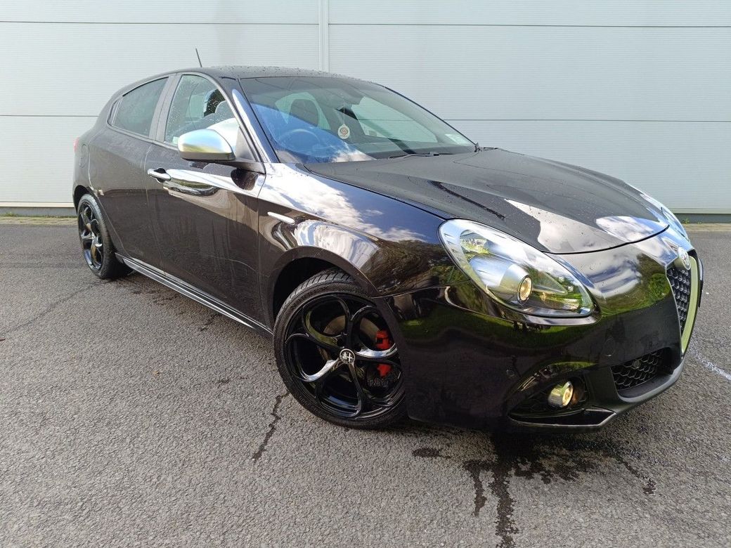Image for 2017 Alfa Romeo Giulietta 1.6JTD 120hp Giulietta Sport Black Edition