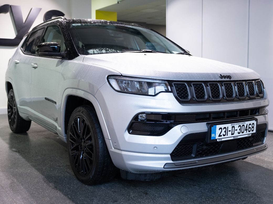 Image for 2023 Jeep Compass S-model 1.5 E-hybrid 130 DCT 5