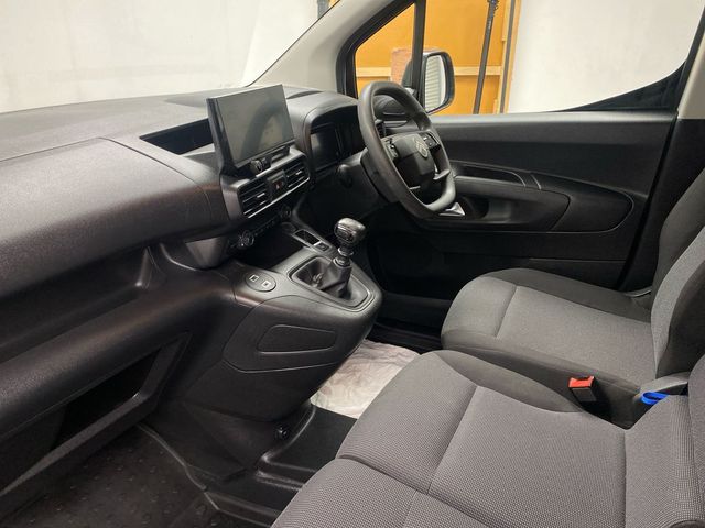 Image for 2025 Citroen Berlingo ENTERPRISE BLUEHDI LWB 100 1.0