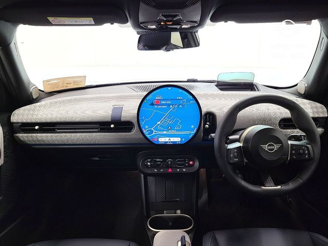 Image for 2025 Mini Cooper Cooper C Exclusive level 2