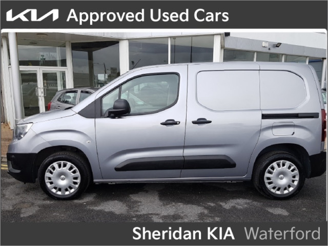 Image for 2021 Opel Combo My21-l1h1-1.5 75ps-dsl-5sp 5DR