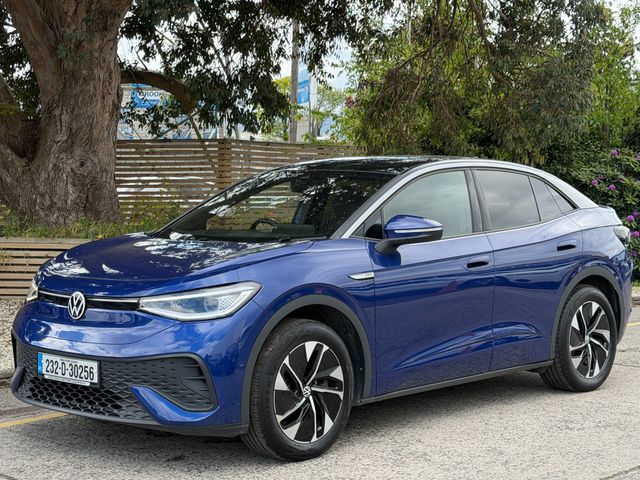 Image for 2023 Volkswagen ID.5 TECH PRO PERFORMANCE. 77KWH. PAN ROOF. HEAD-UP DISPLAY