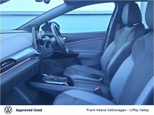 Image for 2024 Volkswagen ID.5 77KWH PRO PLUS 286HP *DEEP BLACK* *LONGER RANGE* *ELECTRIC TAILGATE* *IQ HEADLIGHTS* *REAR VIEW CAMERA* *PCP AVAILABLE FROM €372PM* *BATTERY CERTIFIED*