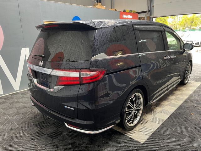 Image for 2017 Honda Odyssey €20950 2017 HONDA ODYSSEY HYBRID ABSOLUTE SENSING 2.0 AUTOMATIC / CRUISE CONTROL / REVERSE CAMERA / ELECTRIC SEATS / 7 SEATS / AUTOMATIC DOORS AND MORE