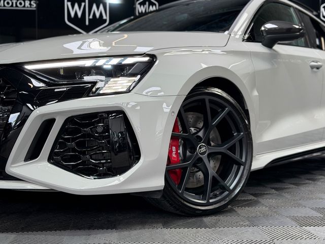 Image for 2024 Audi RS3 2.5 TFSI 400BHP // SUNROOF // B&O // SPORTS EXHAUST// ONLY 5, 002KM