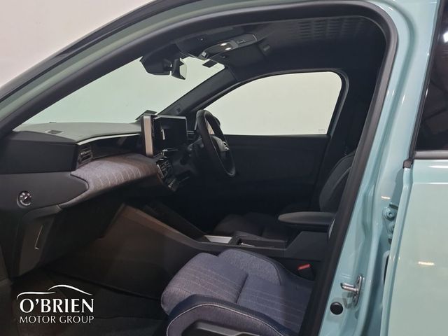 Image for 2026 Renault 4 techno 52kWh 150hp