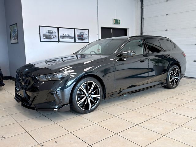 Image for 2026 BMW 5 Series 530E M SPORT PRO
