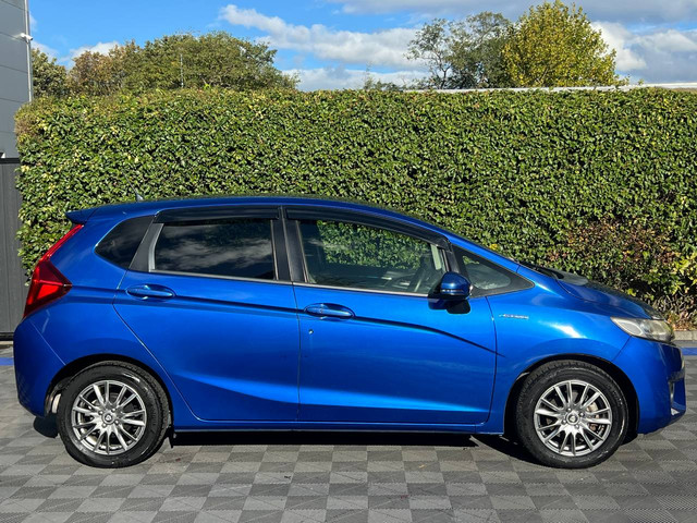 Image for 2017 Honda Fit L-PACKAGE 1.5 HYBRID AUTO // CRUISE CONTROL // HALF LEATHER SEATS // 15" ALLOYS