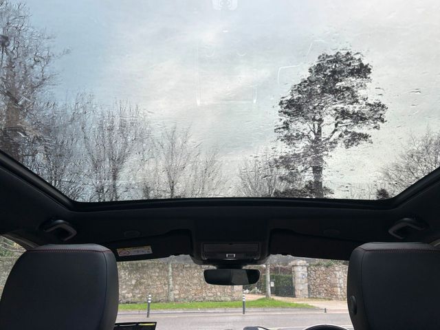 Image for 2021 Land Rover Discovery Sport P300 R-DYNAMIC SE SUNROOF