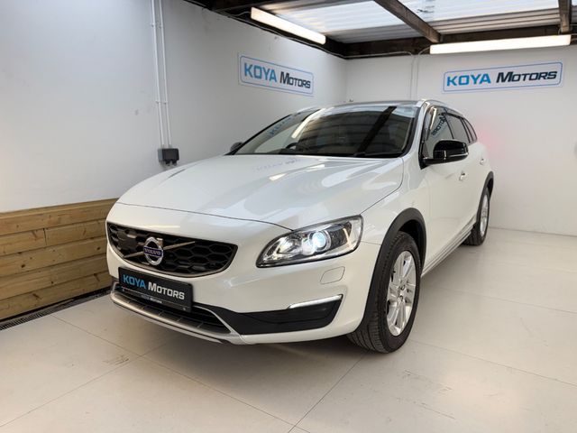 Image for 2017 Volvo V60 Cross Country 2.0 D4 CROSS COUNTRY DIESEL 190 BHP AUTOMATIC // FULL LEATHER ELECTRIC SEATS // REVERSING CAMERA // CRUISE CONTROL // LANE ASSIST // COLLISION WARNING SYSTEM // LOW KMS // AA APPROVED DEALER 2026