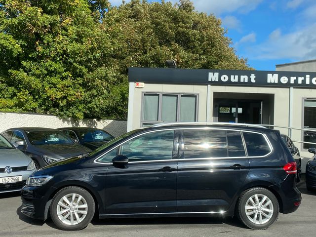 Image for 2017 Volkswagen Touran 1.4 Auto/ Petrol/ Apple Carplay