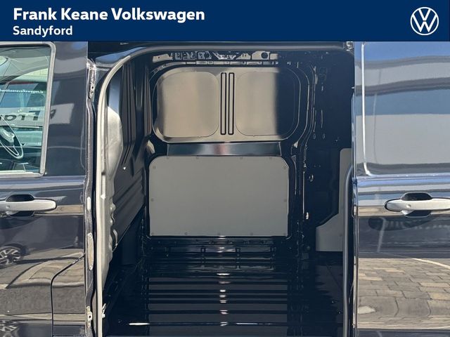 Image for 2025 Volkswagen Transporter PAN AMERICANA 4 MOTION AUTO 170BHP *19" INDIANAPOLIS ALLOYS* *APPLE CARPLAY/ANDROID AUTO* *REAR VIEW CAMERA* *FRONT AND REAR PARKING SENSORS* *HEATED SEATS* *FOLDING ROOF BARS*