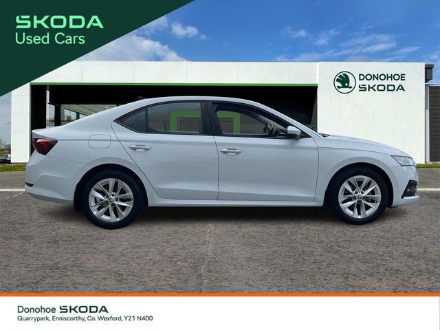 Image for 2023 Skoda Octavia AMBITION 1.0TSI 110HP MANUAL