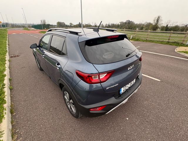 Image for 2022 Kia Stonic 1.0 K2 1 lady owner, reversing camera, Parking sensors, Bluetooth, Multifunctional steering, 3 years warranty, full service history 