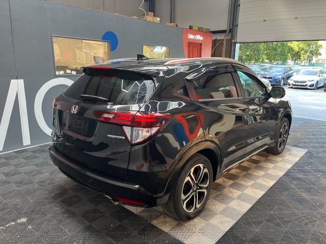Image for 2018 Honda Vezel 2018 HONDA VEZEL HYBRID Z 1.5 AUTOMATIC / CRUISE CONTROL / PARKING CAMERA / HEATED SEATS / PADDLE SHIFTERS AND MORE