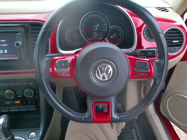 Image for 2017 Volkswagen Beetle 