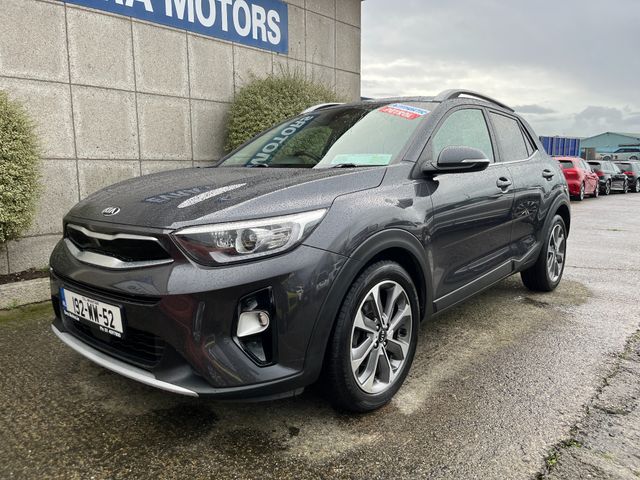Image for 2019 Kia Stonic K3 AUTOMATIC 1.0 PETROL //SAT NAV//REVERSE CAMERA//CARPLAY//KIA SERVICE HISTORY//