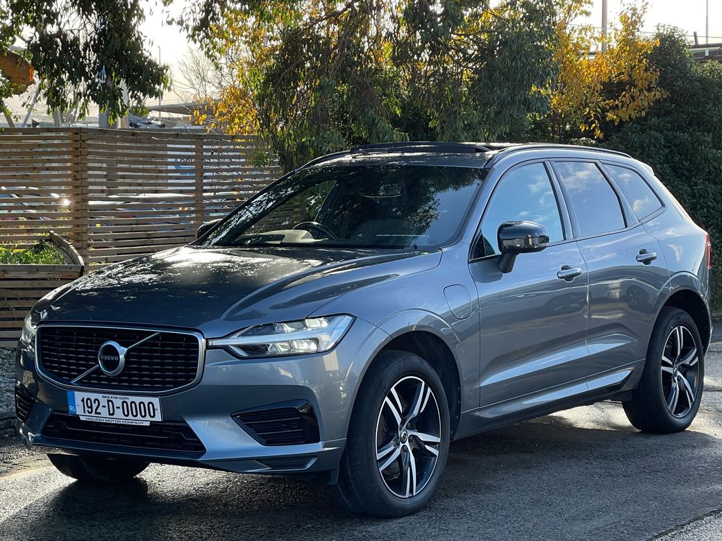 Image for 2019 Volvo XC60 T8 TWIN ENGINE R-DESIGN AWD
