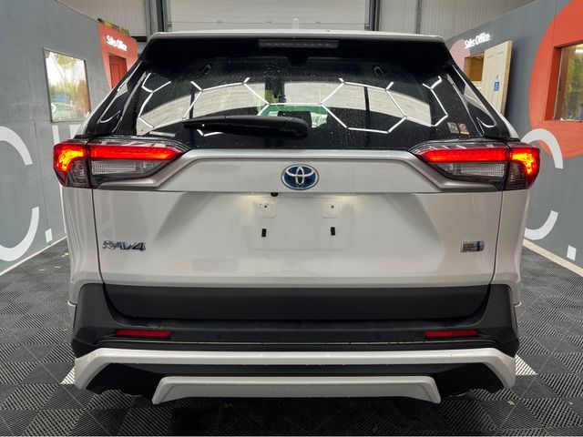Image for 2023 Toyota Rav4 €38950 2023 TOYOTA RAV4 HYBRID G 2.5 AUTOMATIC / CRUISE CONTROL / REVERSE CAMERA / ELECTRIC MEMORY & HEATED SEATS / PADDLE SHIFTERS AND MORE